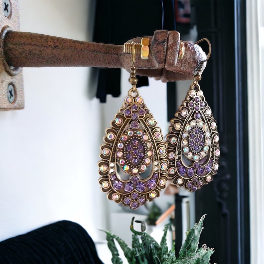 Sparkle Filigree Earrings Purple Swarovski Event